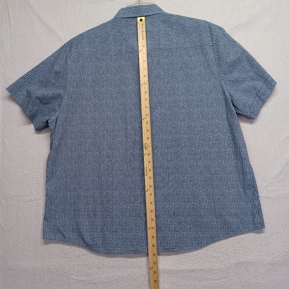 Vince Camuto short sleeves shirt Sz XXL. - Picture 3 of 8